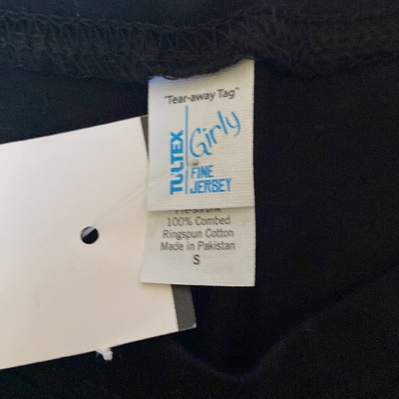 NWT Twilight Cullen Crest Black T-shirt - Picture 3 of 3